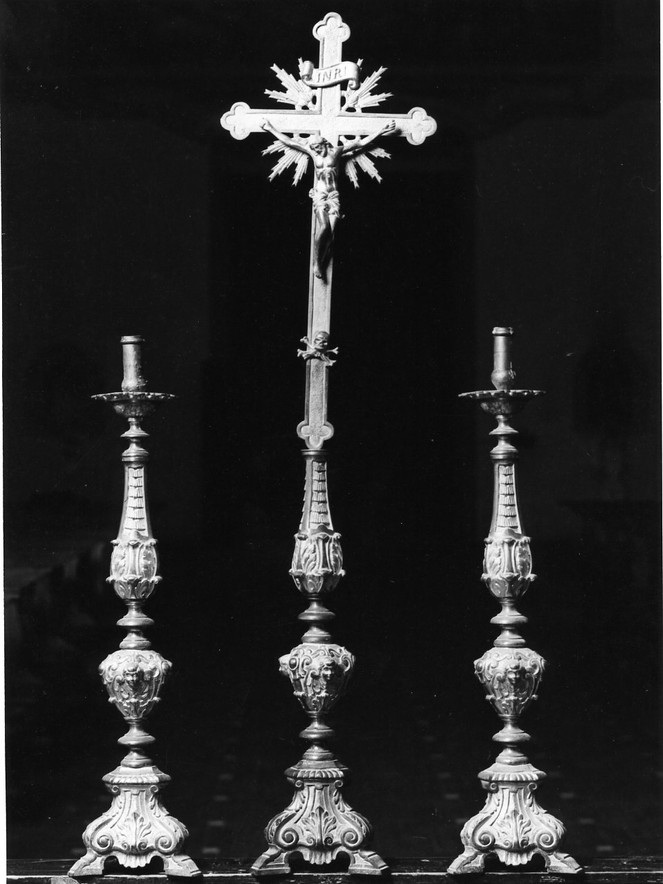 candeliere d'altare, serie - bottega napoletana (prima metà sec. XX)