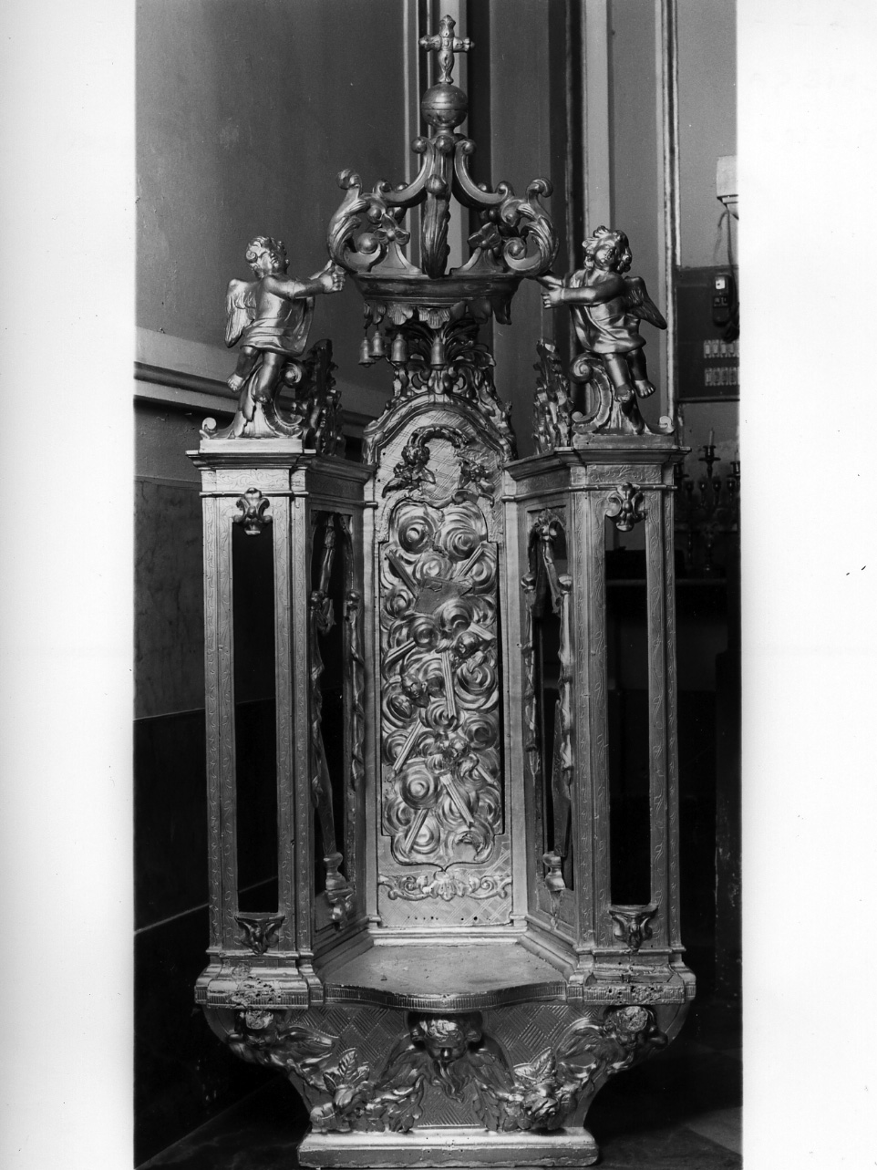 trono per esposizione eucaristica - bottega napoletana (metà sec. XIX)
