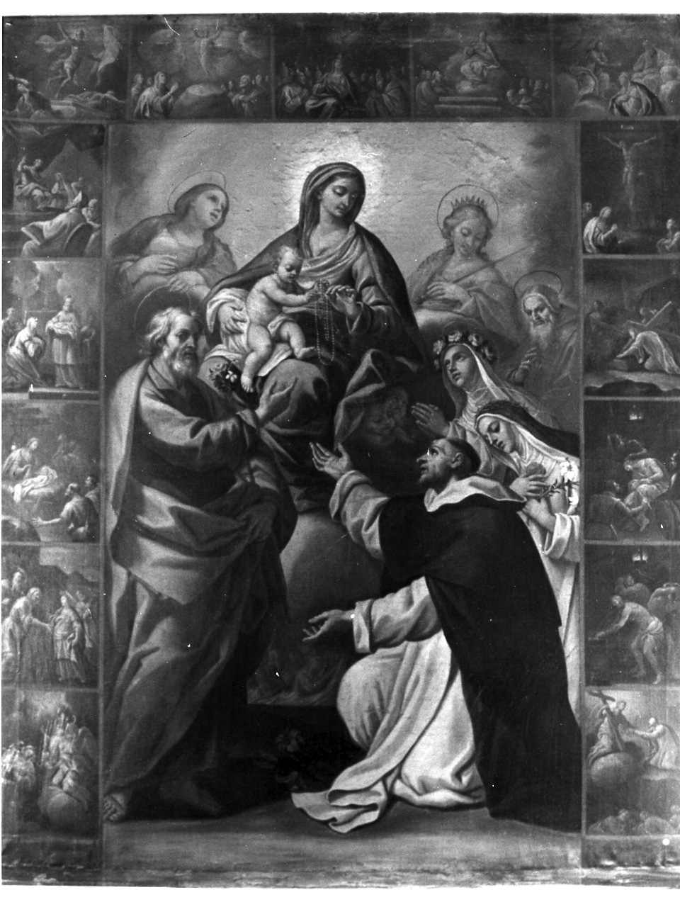 Madonna del Rosario con San Domenico, Santa Caterina da Siena e Santi domenicani (polittico) di Castellano Giuseppe (sec. XVIII)