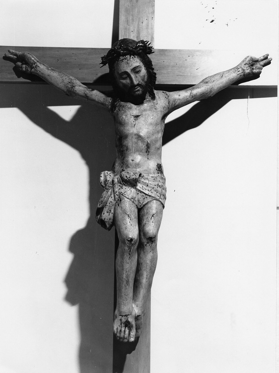 Cristo crocifisso (crocifisso) - bottega campana (inizio sec. XVII)