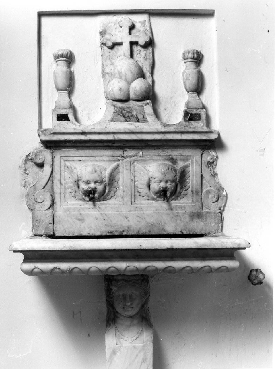 figura femminile (rilievo) - bottega napoletana (sec. XVI)