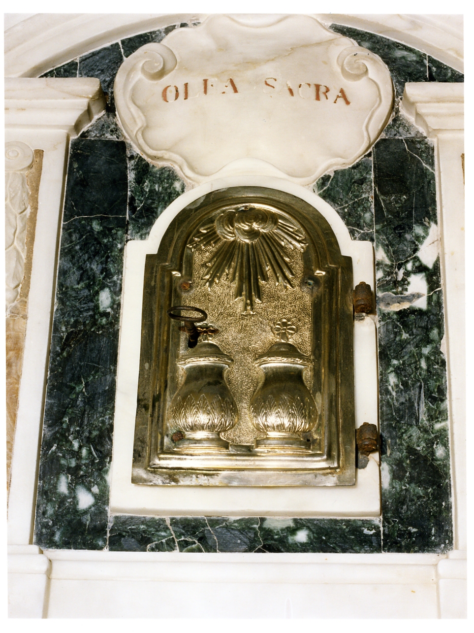 anta di armadietto per oli santi - bottega napoletana (sec. XVIII)