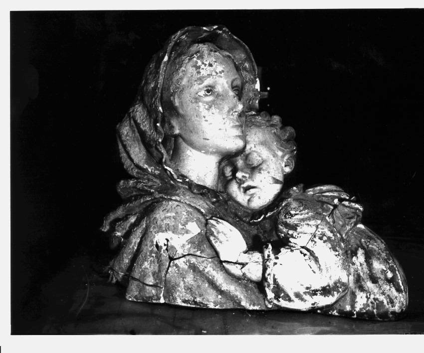 MADONNA CON BAMBINO (SCULTURA, FRAMMENTO) - AMBITO NAPOLETANO (Seconda metà sec. XIX)