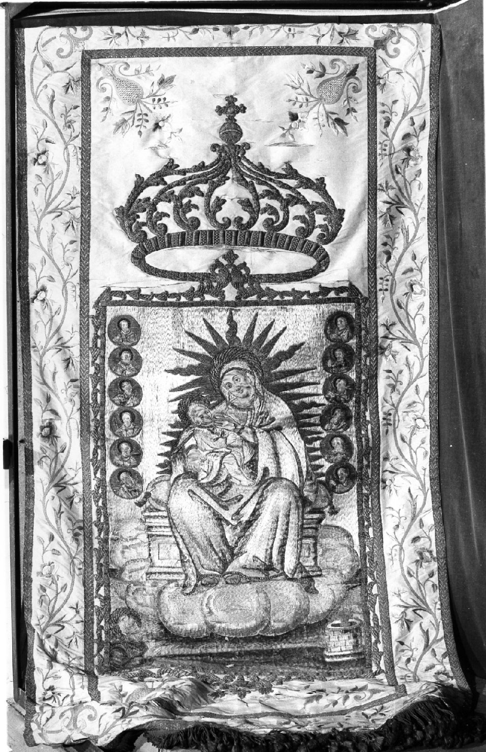 Madonna del Latte (stendardo) - manifattura napoletana (seconda metà sec. XIX)