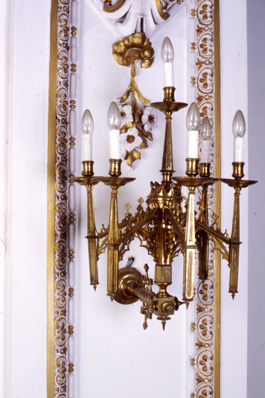 candelabro, serie - bottega napoletana (secondo quarto sec. XX)