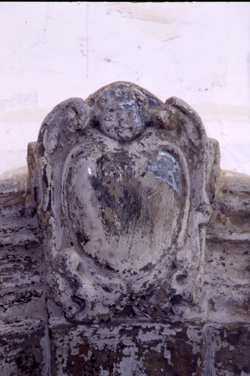stemma (rilievo, elemento d'insieme) - bottega napoletana (metà sec. XVII)