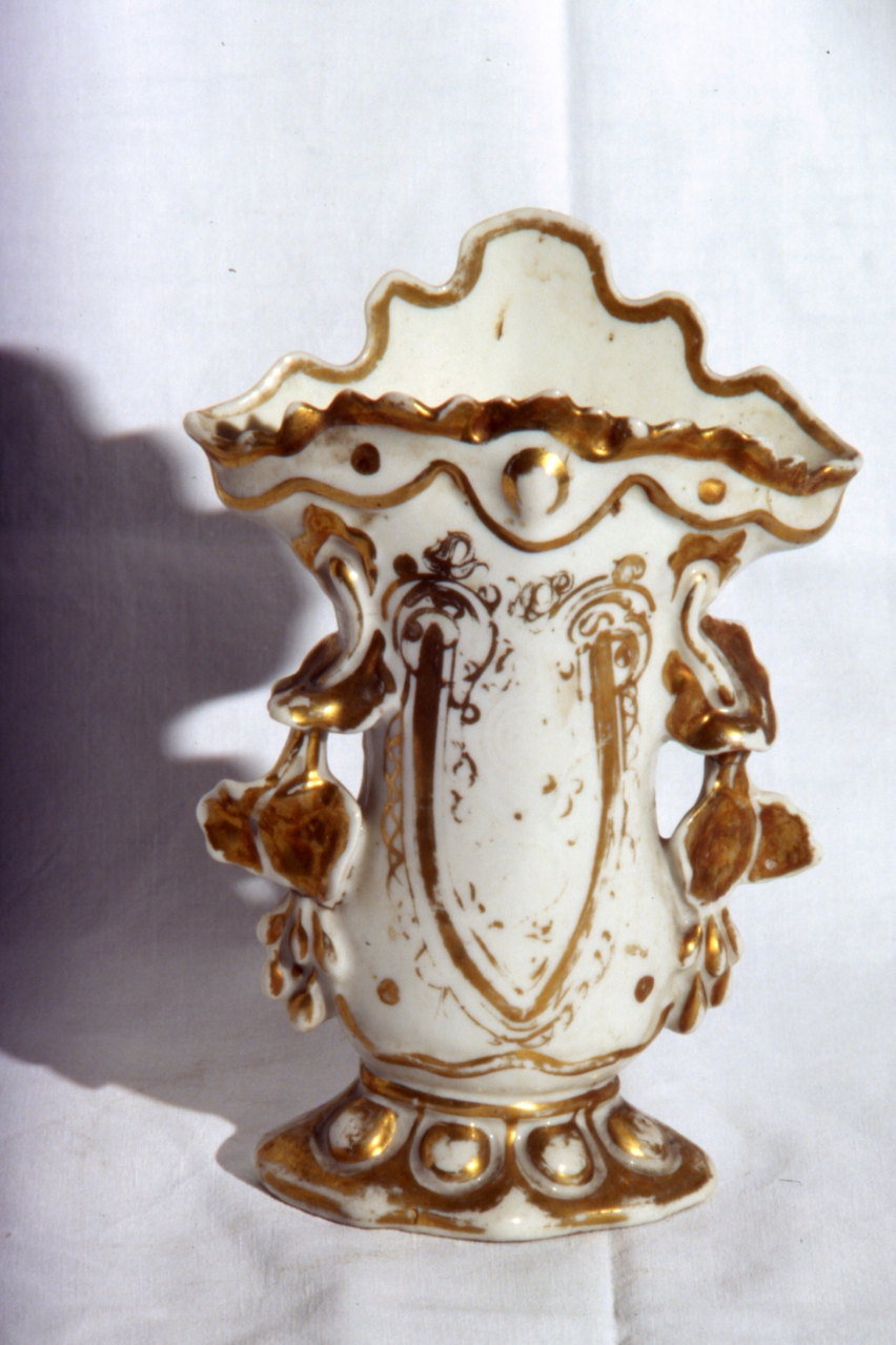 vaso, serie - bottega napoletana (fine/inizio secc. XIX/ XX)