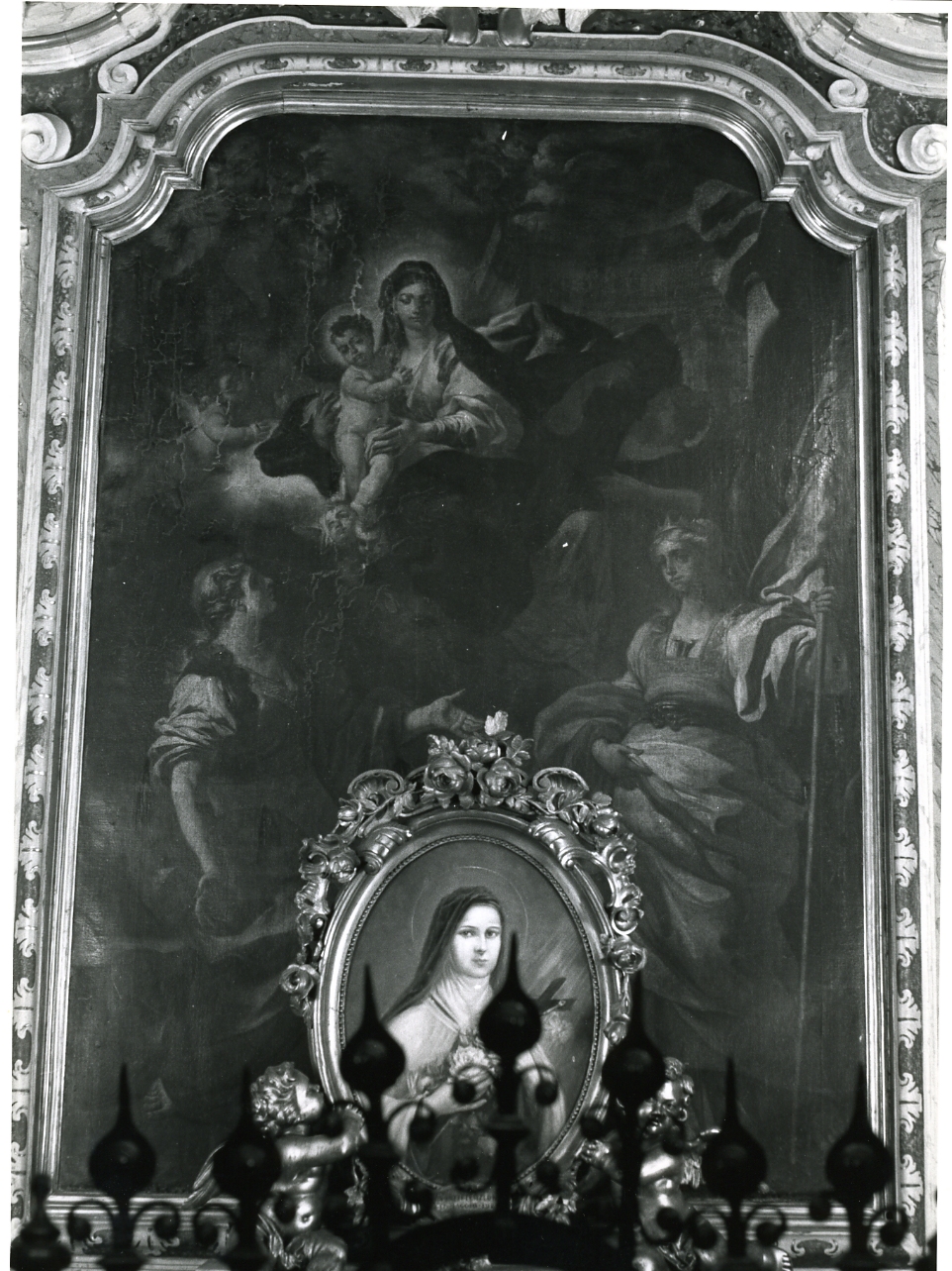 Madonna con Bambino tra Sant'Orsola e Santa Maria Maddalena (dipinto) di D'Aste Andrea (inizio sec. XVIII)