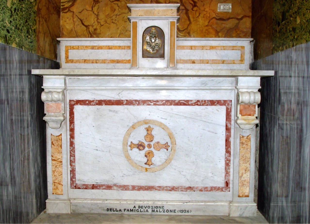 altare - bottega napoletana (secondo quarto sec. XX)