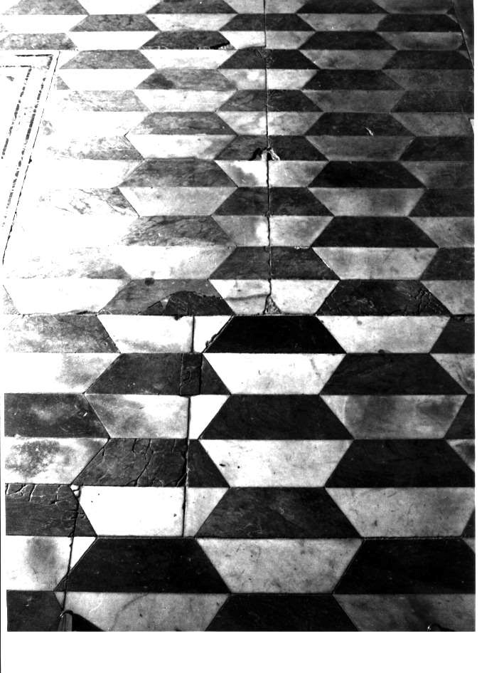 pavimento - bottega comacina (seconda metà sec. XVII)