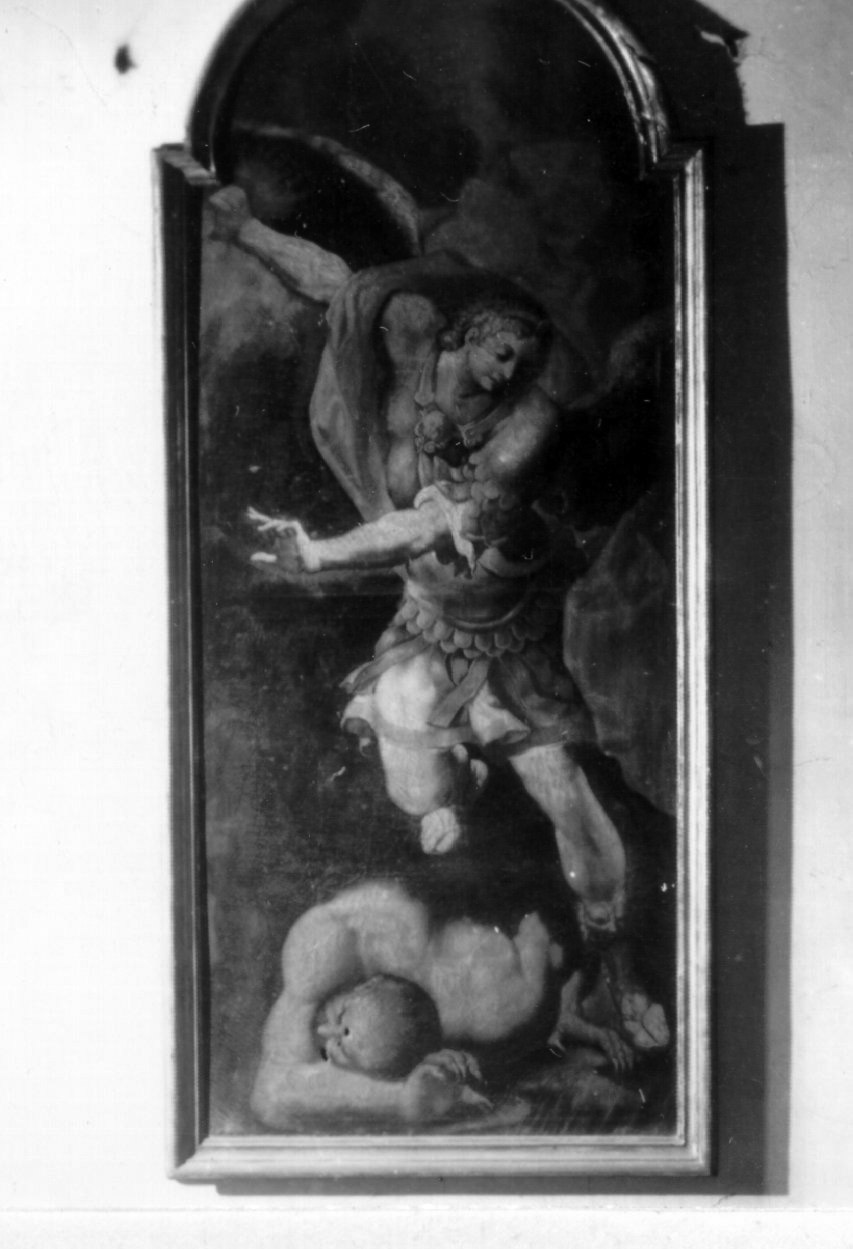 San Michele Arcangelo combatte Satana (dipinto) - ambito napoletano (metà sec. XVI)