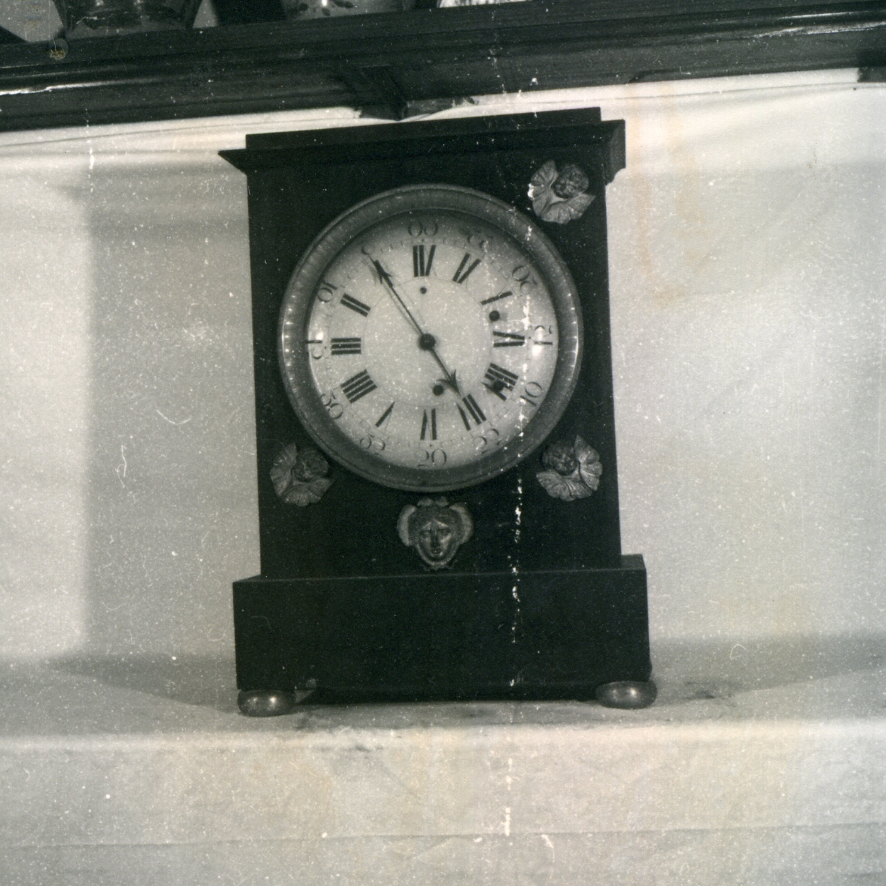 orologio - da tavolo - bottega francese (inizio sec. XIX)