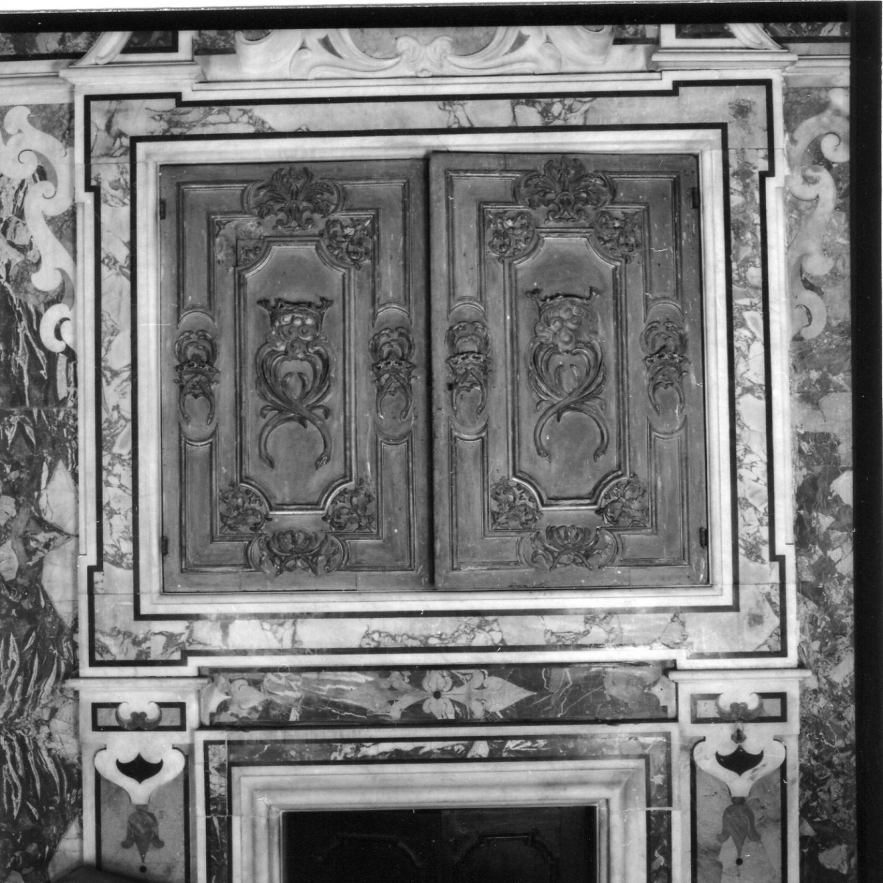 anta di armadio, serie - bottega napoletana (fine sec. XVII)