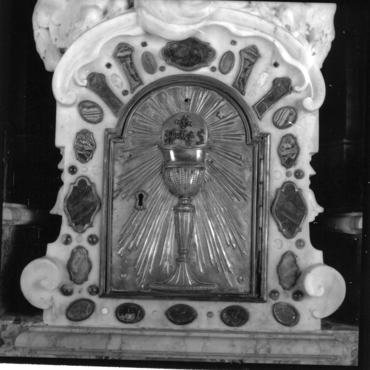 calice eucaristico (sportello di tabernacolo) - bottega napoletana (metà sec. XIX)