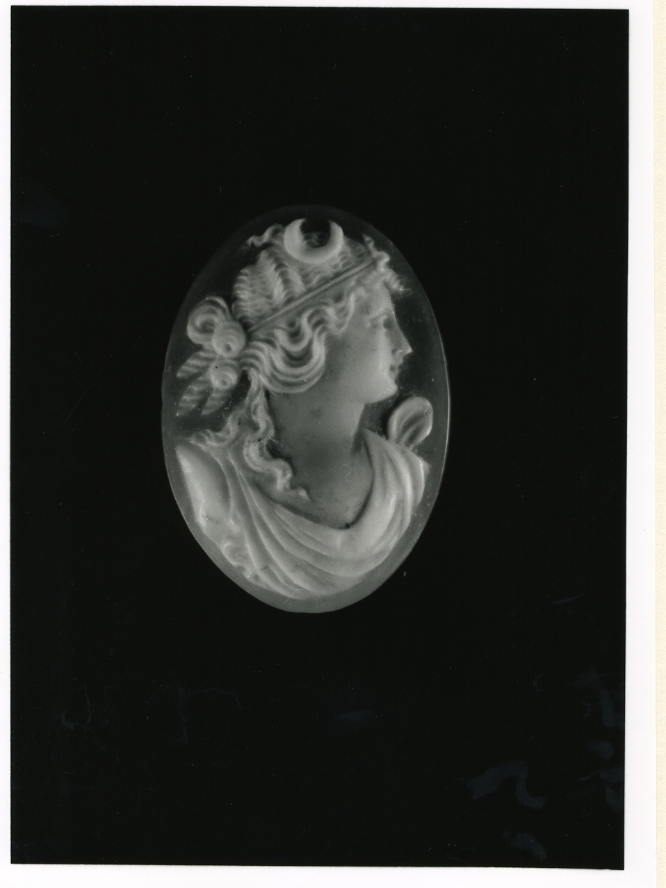 Diana (cammeo) - bottega napoletana (inizio sec. XX)