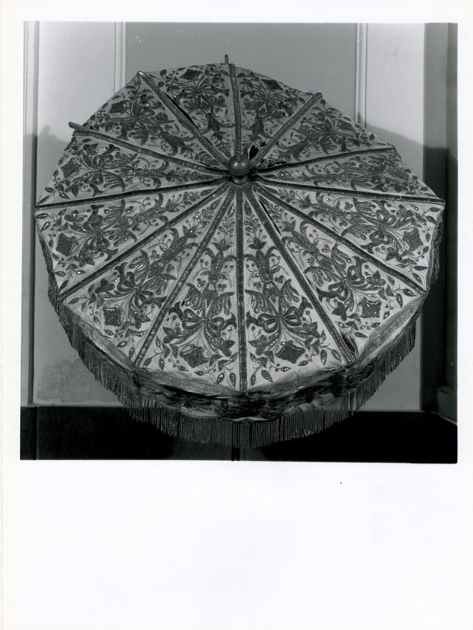 ombrellino processionale - manifattura napoletana (sec. XIX)