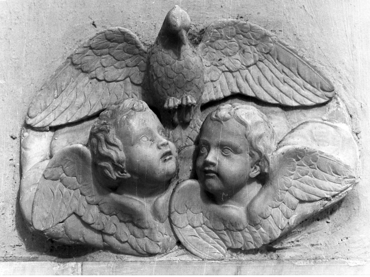 colomba dello Spirito Santo e cherubini (rilievo) - bottega napoletana (metà sec. XIX)
