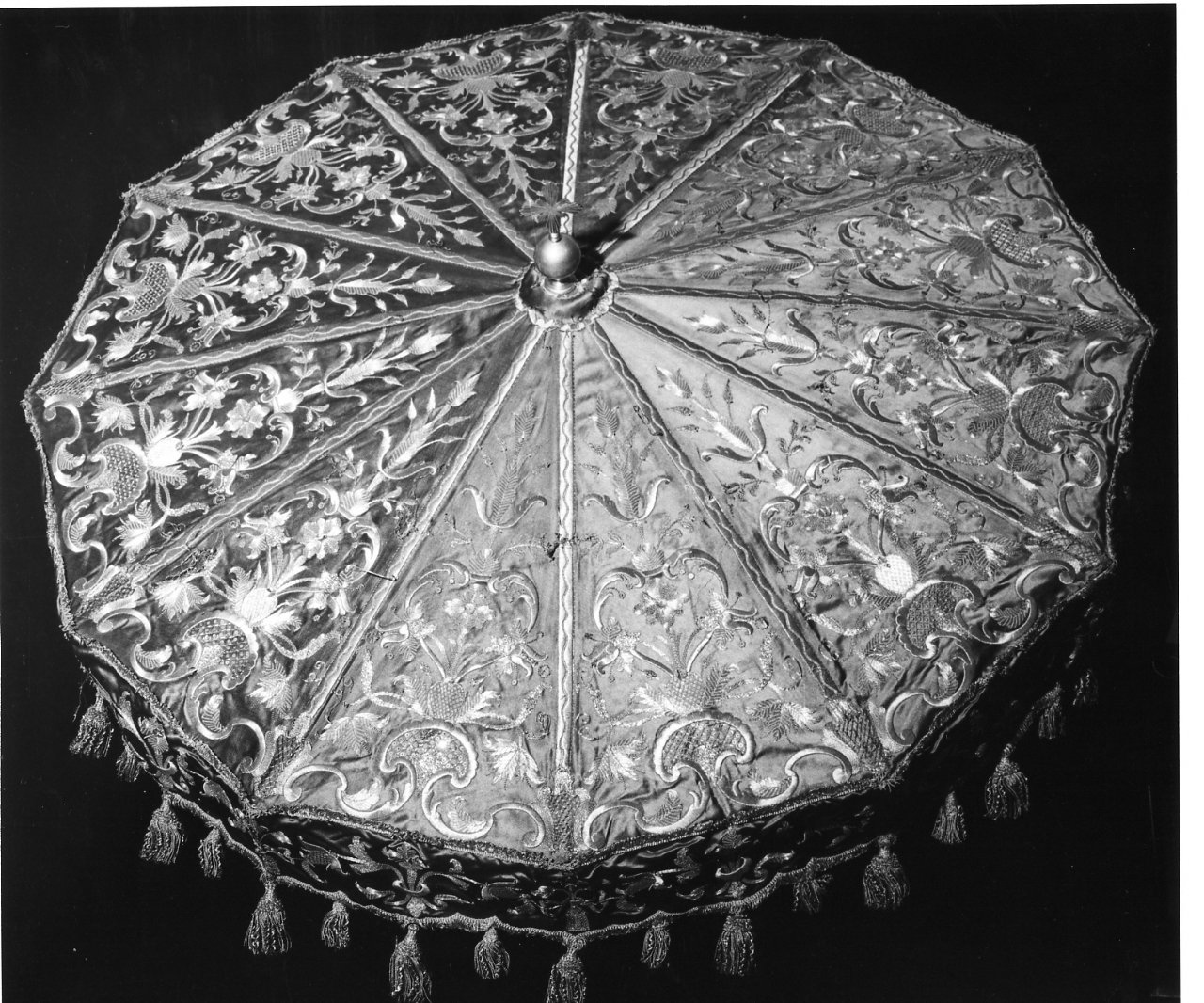 ombrellino processionale - manifattura napoletana (metà sec. XVIII)
