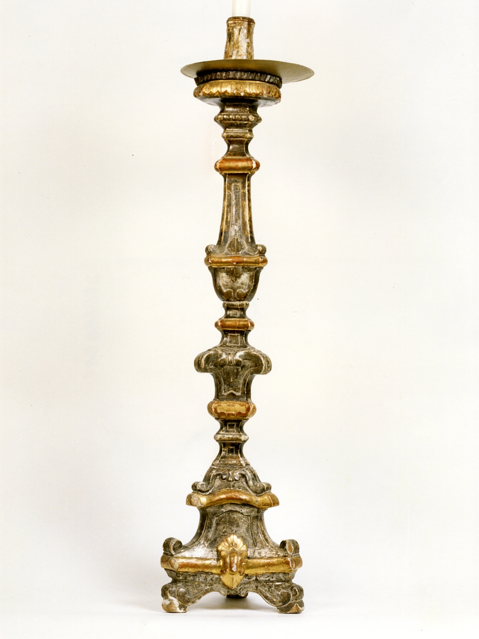 candeliere, serie - bottega napoletana (seconda metà sec. XVIII)
