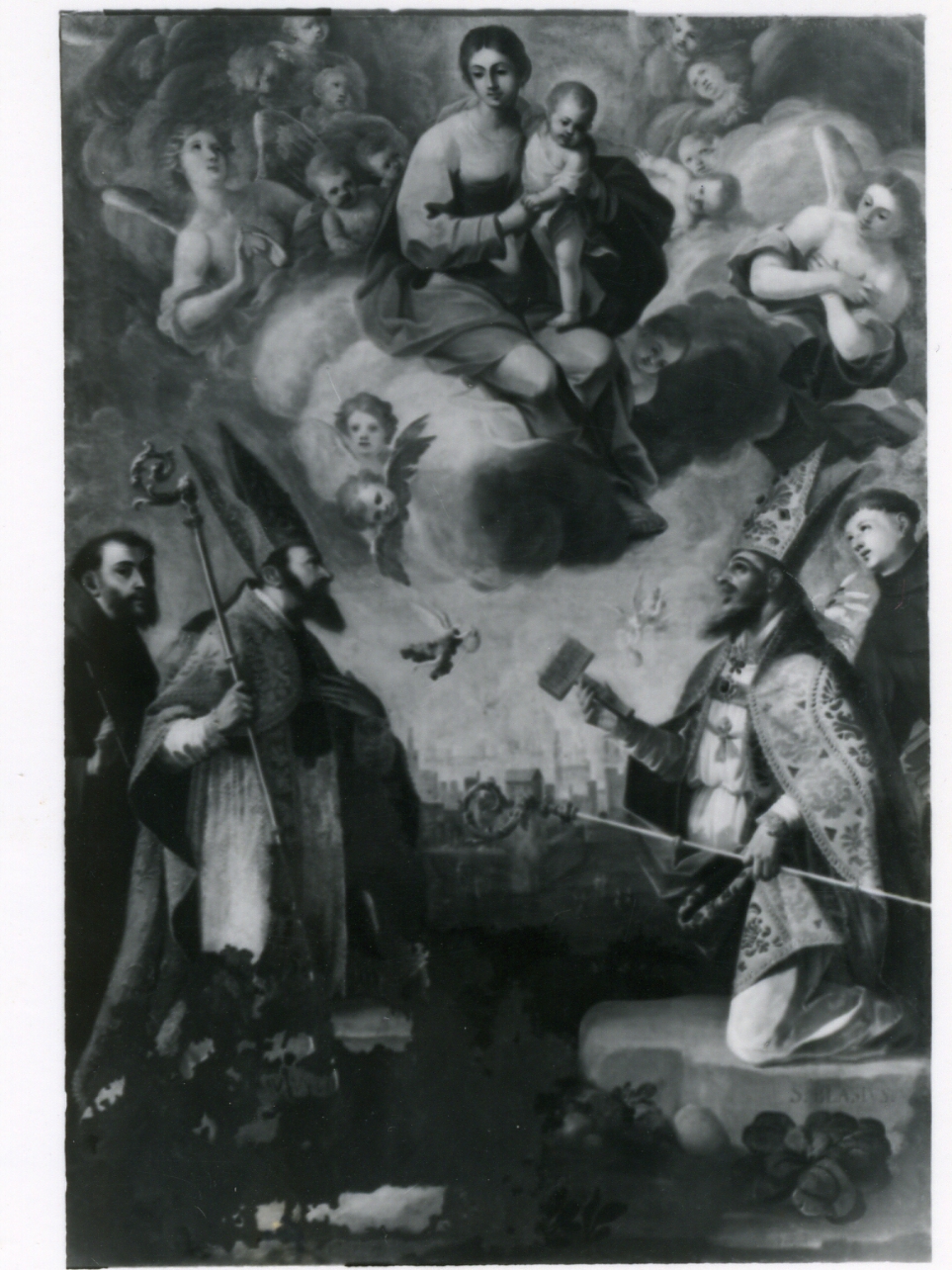 apparizione della Madonna col Bambino (dipinto) di Regolia Michele (sec. XVII)