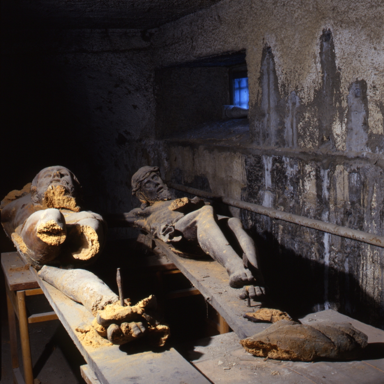 CROCIFISSO (SCULTURA) - AMBITO NAPOLETANO (Prima metà SEC. XVII)