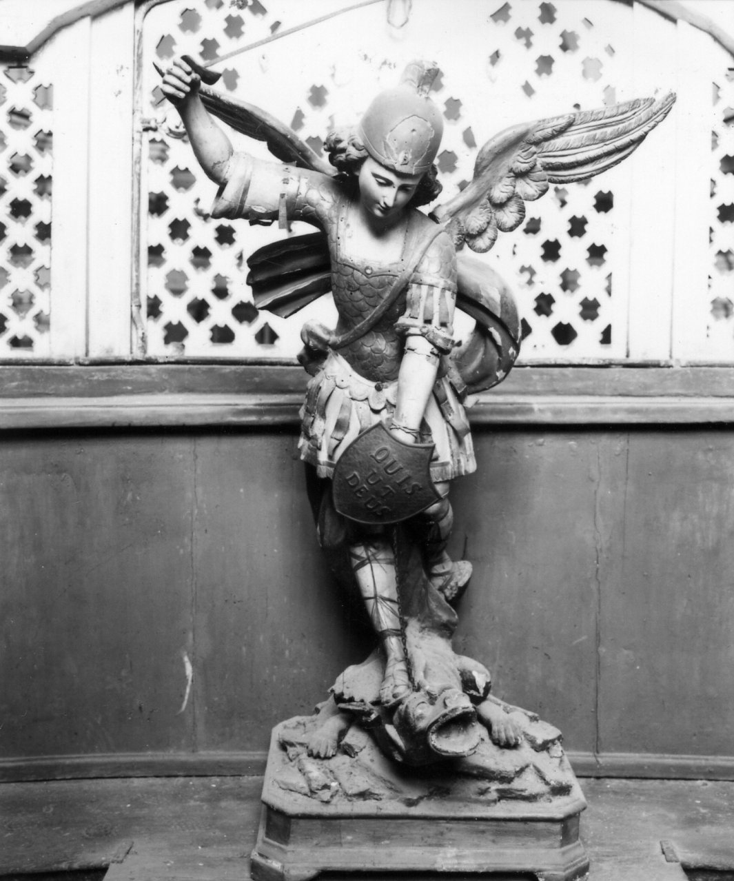 San Michele Arcangelo combatte Satana (statua) - bottega napoletana (seconda metà sec. XVIII)