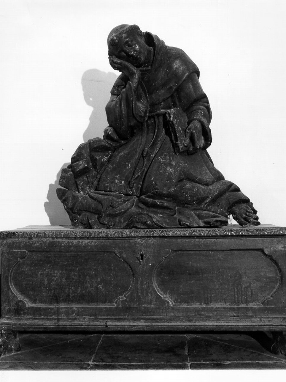 Santo francescano (scultura, elemento d'insieme) - bottega napoletana (fine sec. XVII)