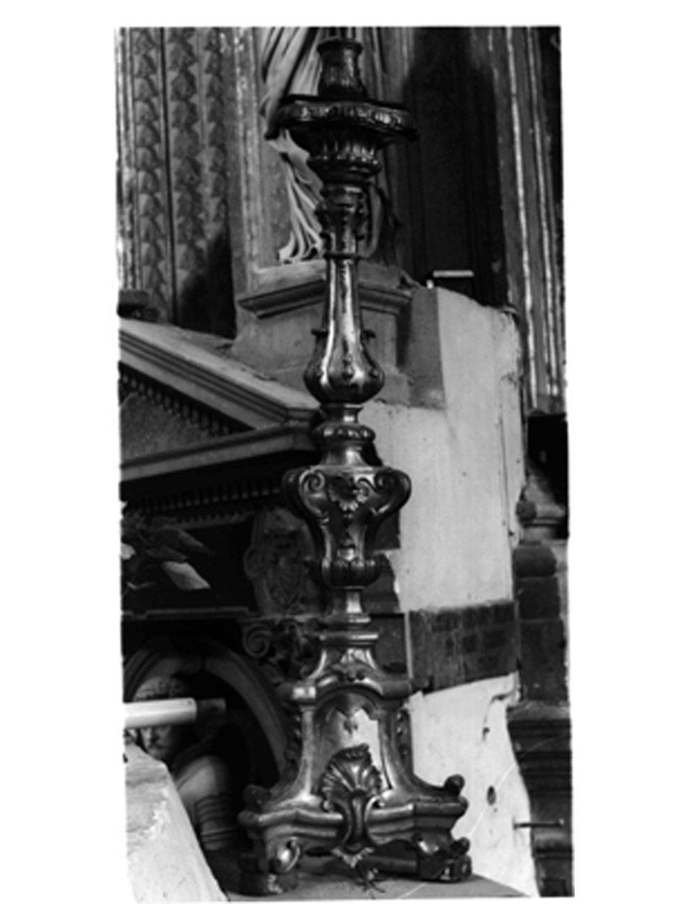 CANDELABRO D'ALTARE, SERIE - manifattura napoletana (Seconda metà sec. XVIII)