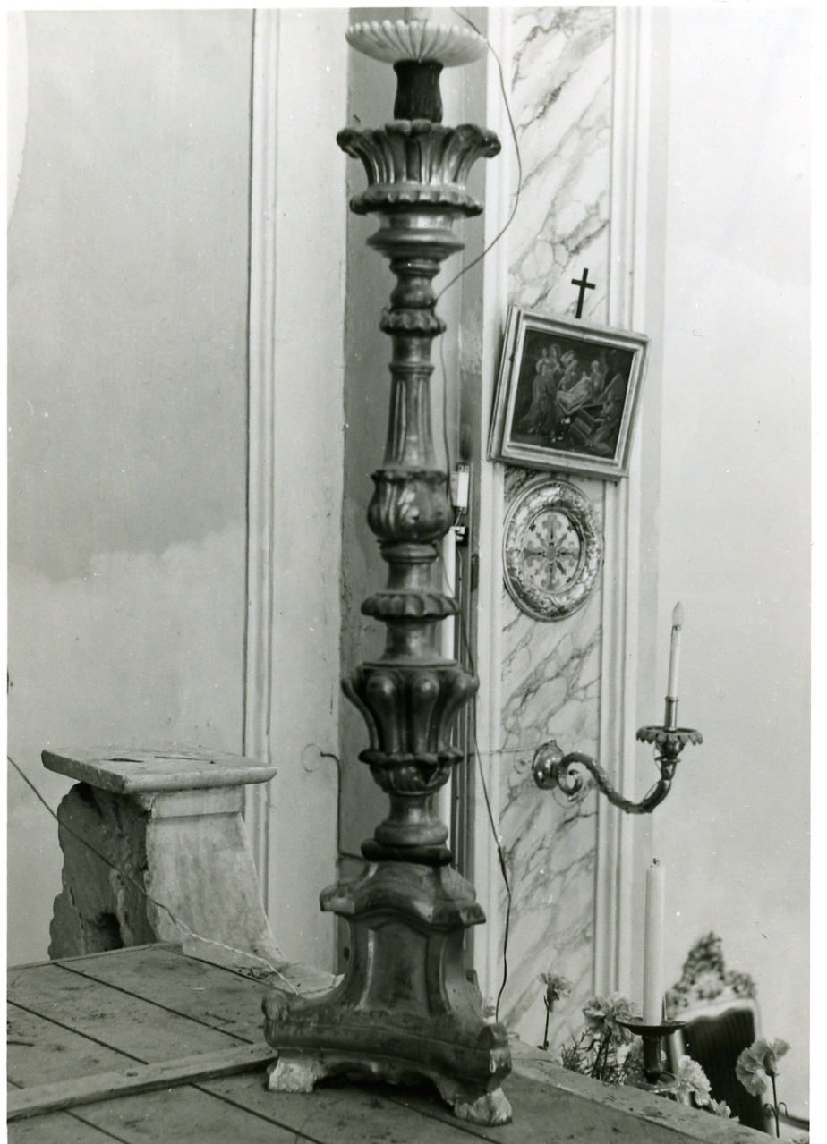 candelabro, serie - bottega napoletana (metà sec. XVIII)