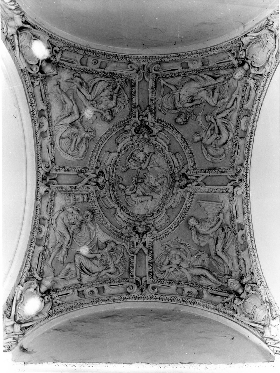 incoronazione di Maria Vergine (rilievo) - bottega campana (metà sec. XVIII)