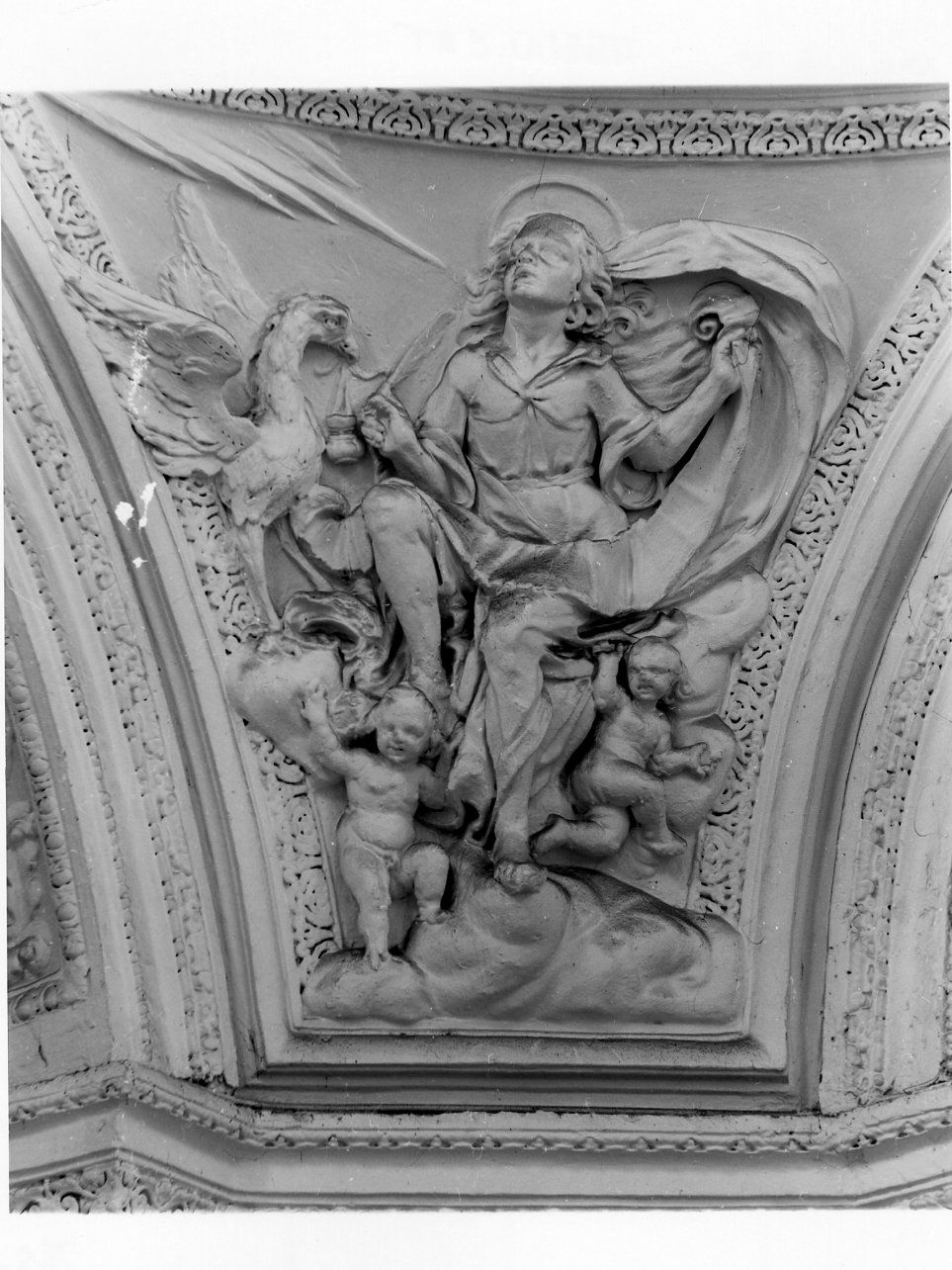 San Giovanni Evangelista (rilievo) - bottega napoletana (prima metà sec. XVIII)