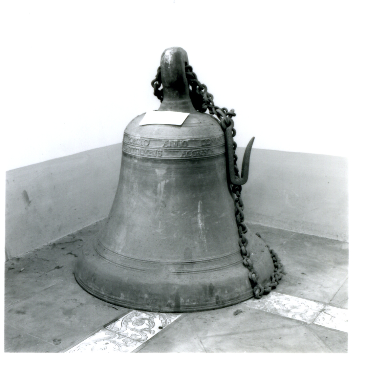 campana di Accresca Bartolomeo (sec. XVII)