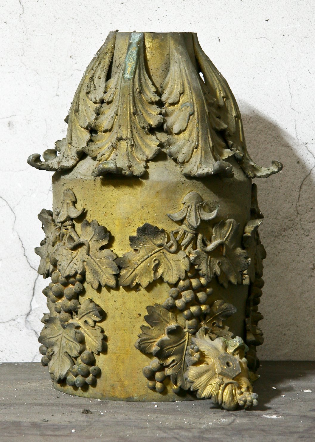 lampadario, frammento - bottega campana (sec. XVIII)