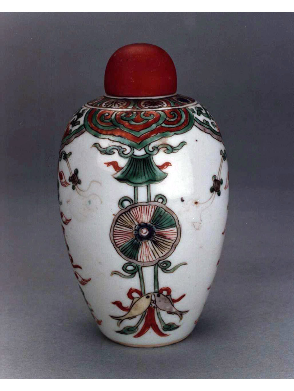 motivi decorativi vegetali stilizzati (vasetto) - manifattura cinese (secc. XVII/ XVIII)