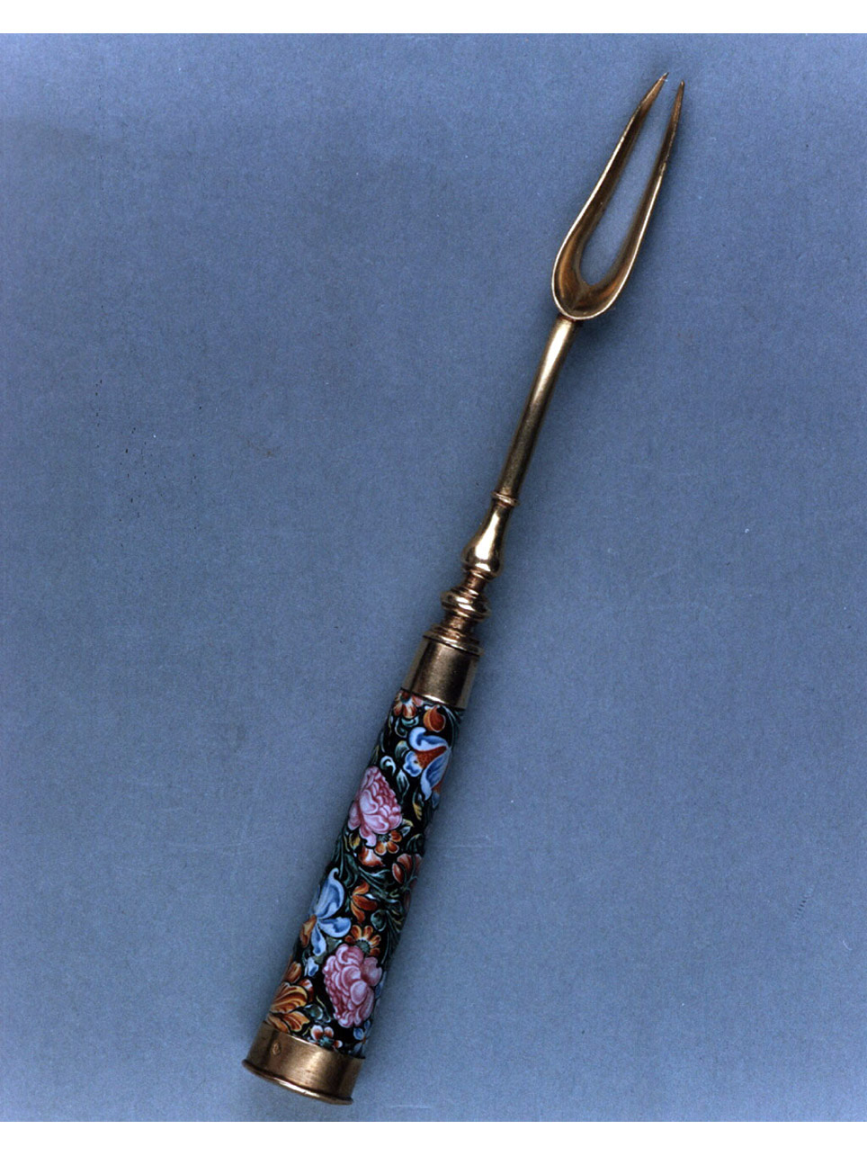 motivi decorativi floreali (forchetta) - bottega olandese (sec. XVIII)
