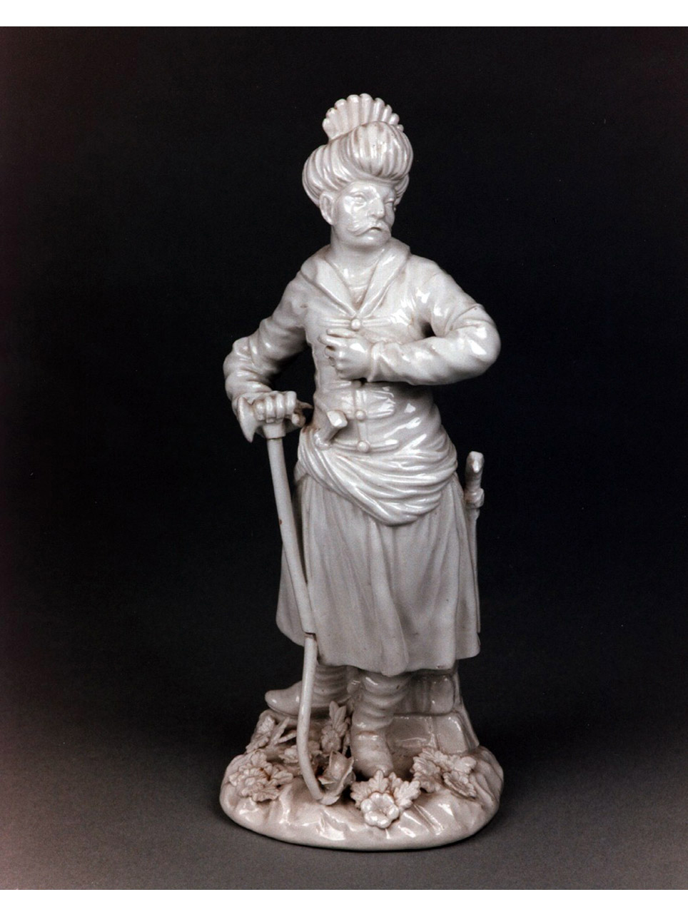 guerriero persiano (statuetta) di Kaendler Johann Joachim (sec. XVIII)