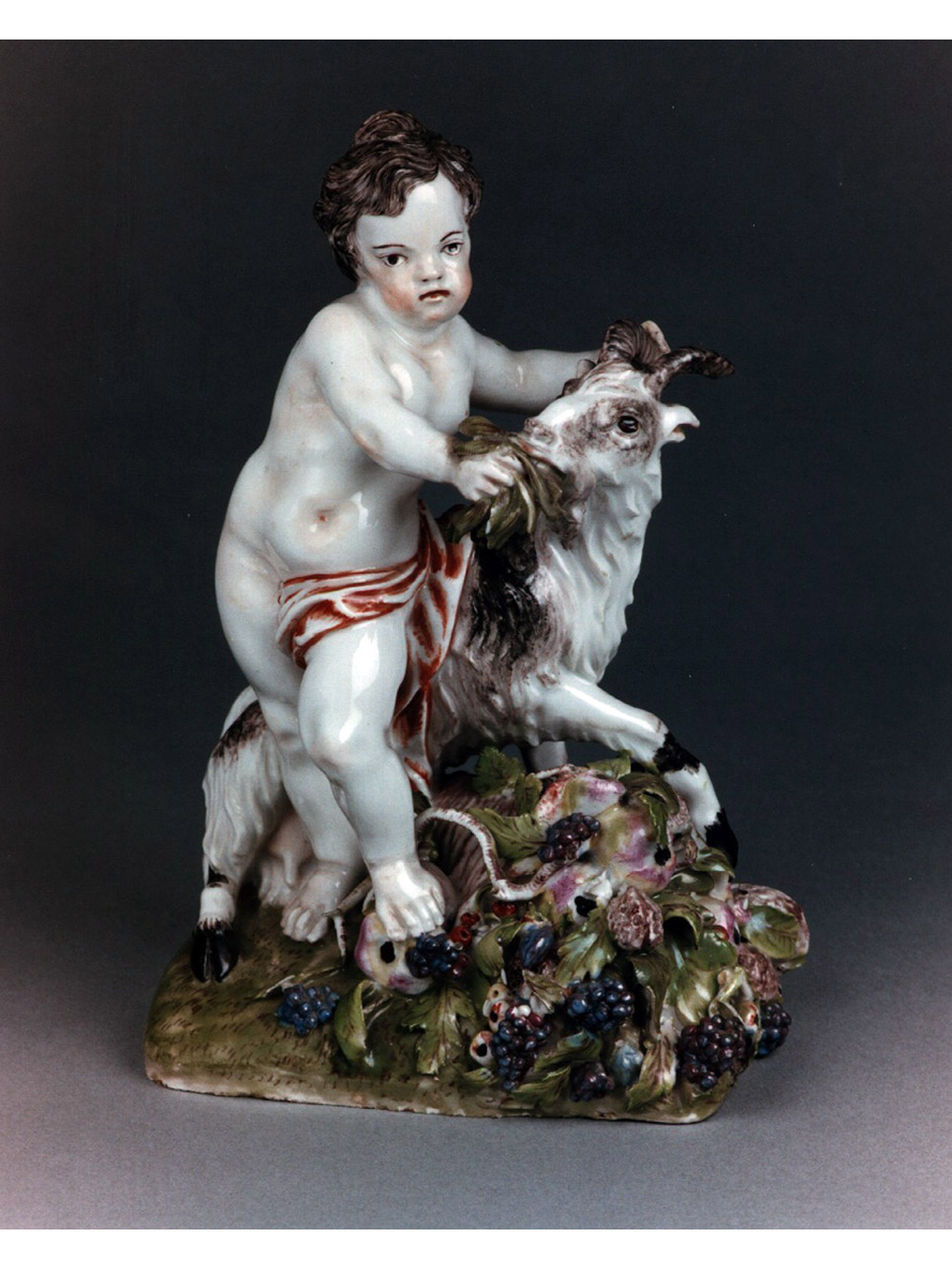 putto con capra (statuetta) - manifattura di Strasburgo (sec. XVIII)