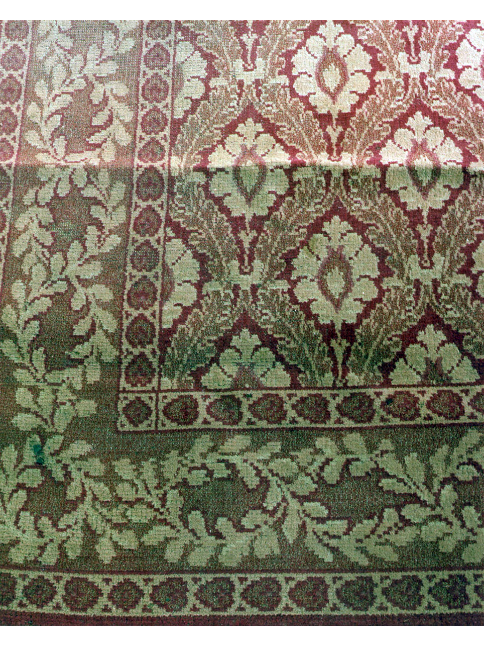motivi decorativi vegetali (tappeto) - manifattura russa (sec. XIX)