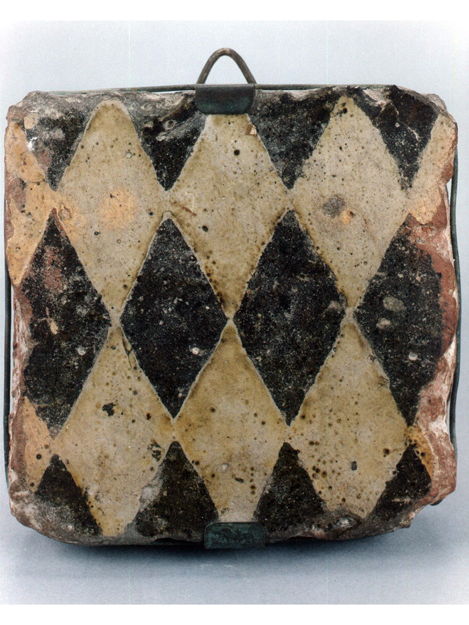 motivo decorativo geometrico (mattonella) - bottega inglese (secc. XIII/ XIV)