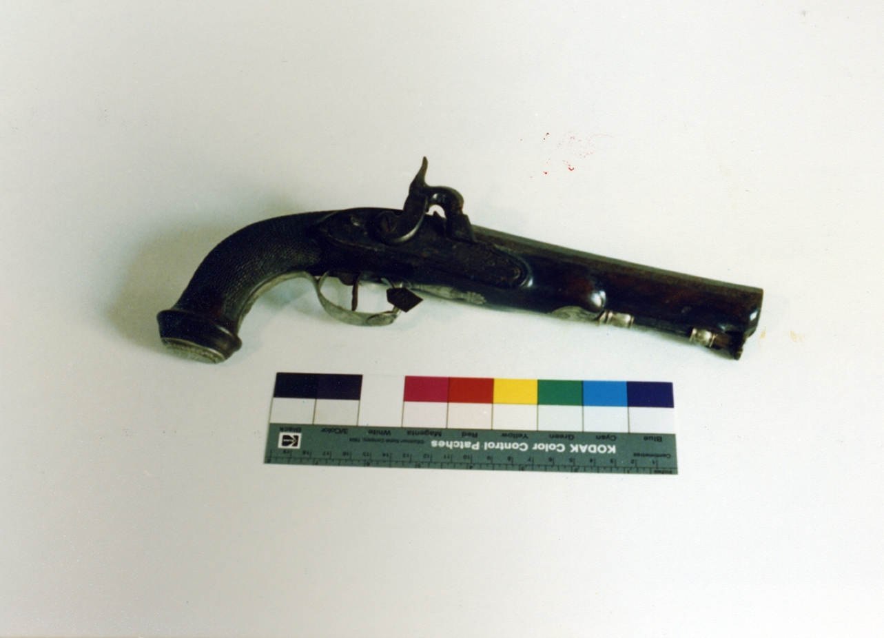 pistola, serie - Real Fabbrica degli acciai di Napoli (sec. XVIII)