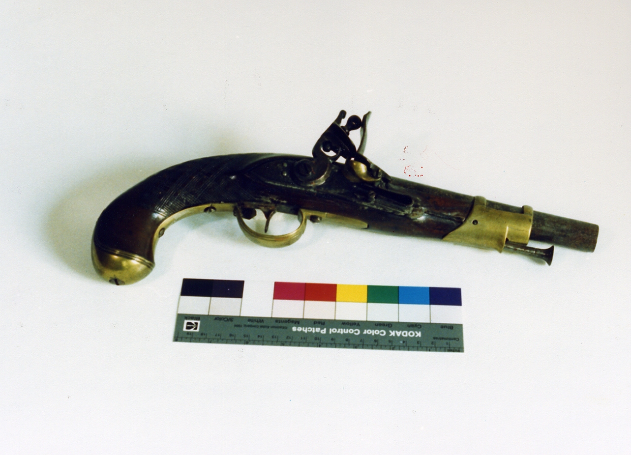 pistola, serie - bottega spagnola (secc. XVIII/ XIX)