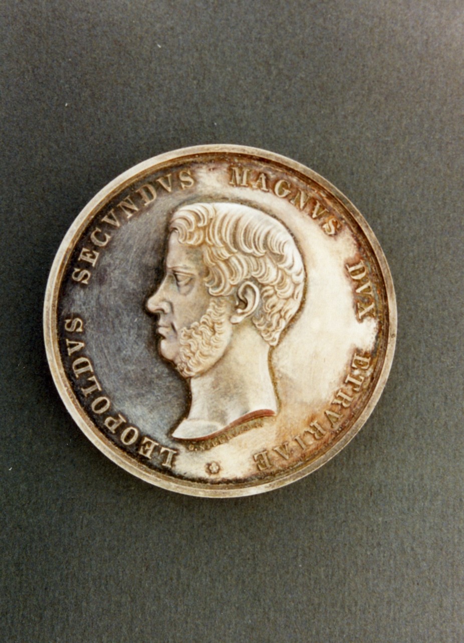 ritratto d'uomo (medaglia) di Niderost Joseph Sigmund - bottega italiana (sec. XIX)