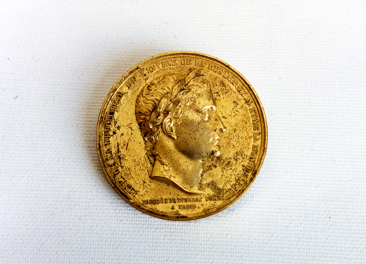 ritratto d'uomo (medaglia) - bottega francese (sec. XIX)