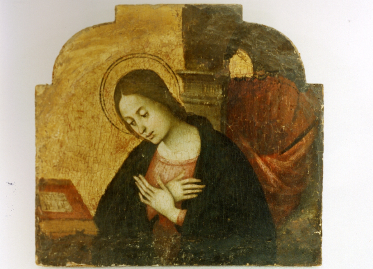 Madonna annunciata (cimasa, elemento d'insieme) di Sparano Stefano (sec. XVI)