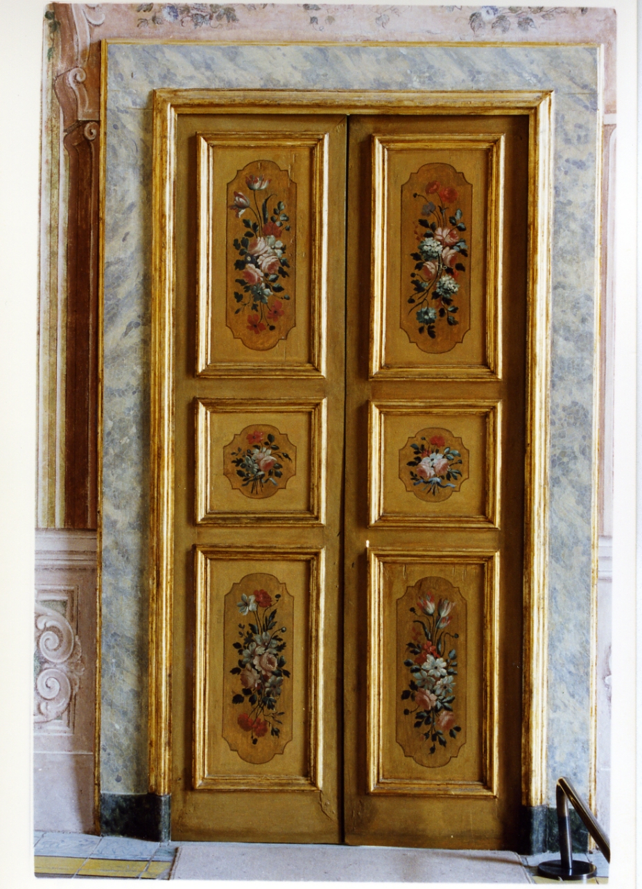 motivi decorativi floreali (mostra di porta) - bottega napoletana (sec. XVIII)