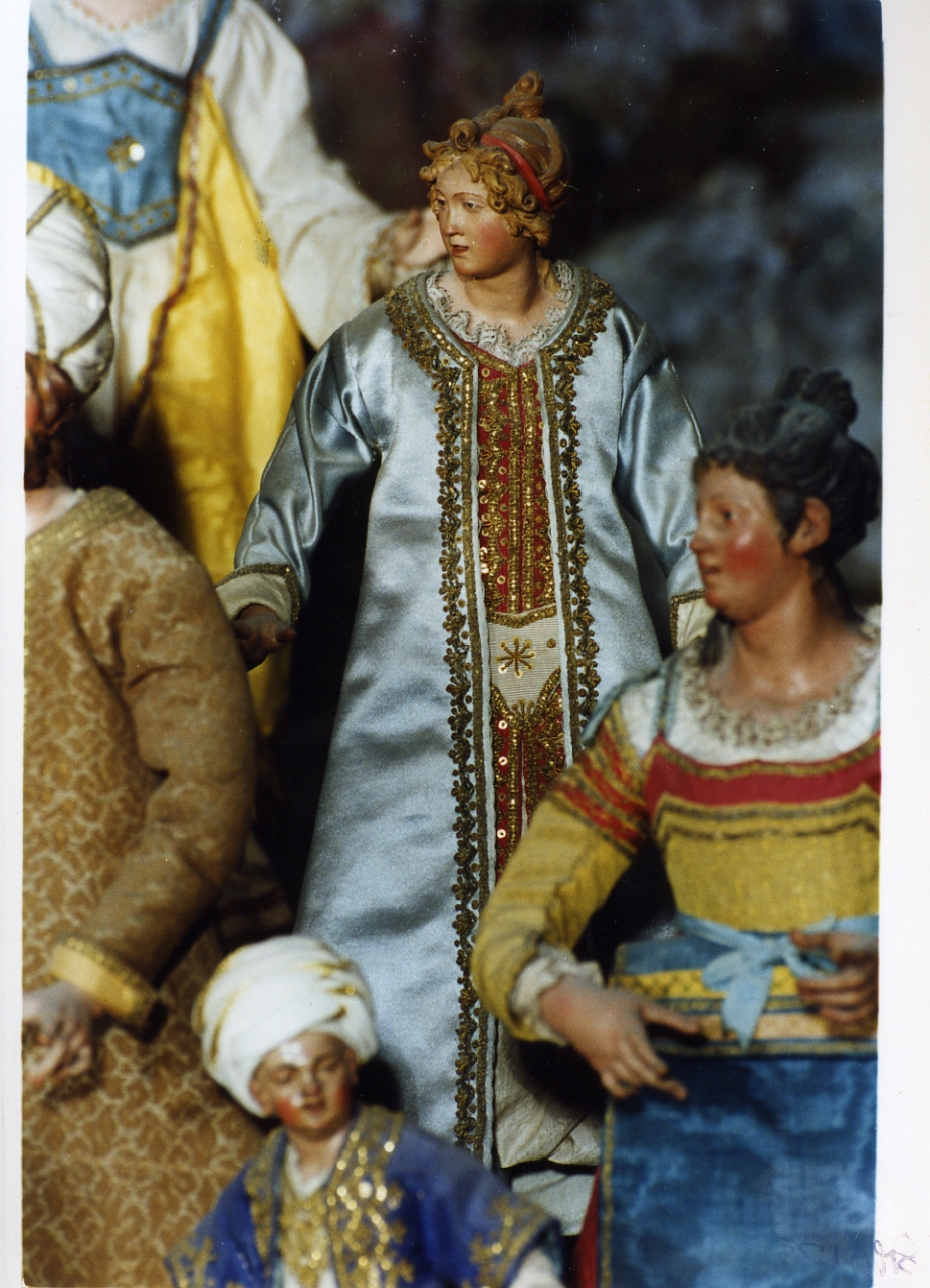 figura femminile (statuetta di presepio) - bottega napoletana (inizio sec. XIX)