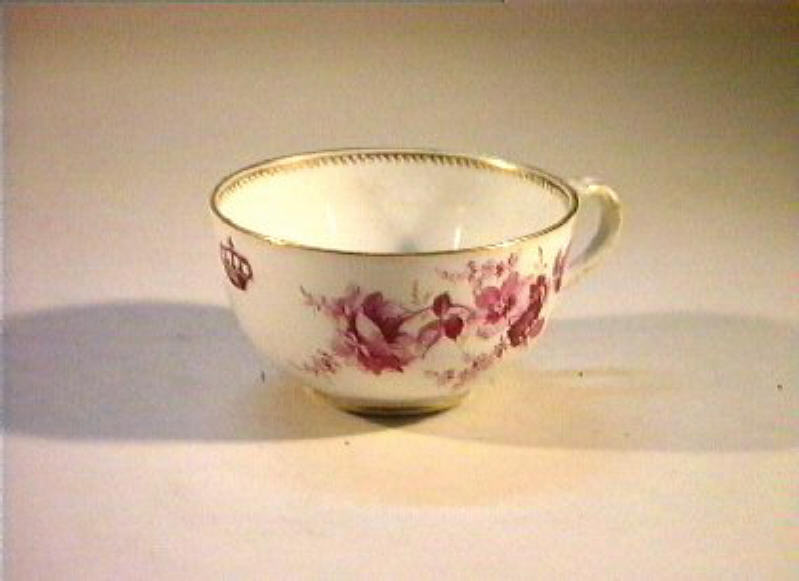 motivi decorativi floreali (tazza) - manifattura di Meissen (sec. XIX)