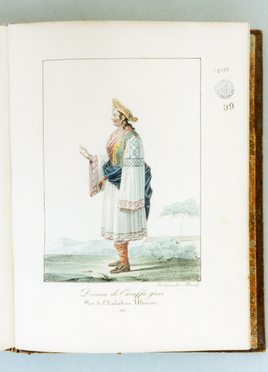 figura femminile in costume tradizionale (stampa a colori) di Cuciniello Domenico, Bianchi Lorenzo (sec. XIX)
