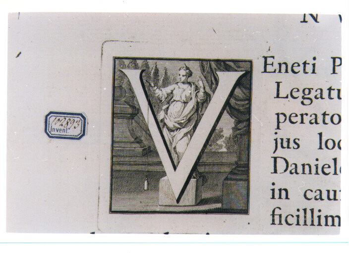 CAPOLETTERA V CON FIGURA ALLEGORICA FEMMINILE (stampa) di Van Audenaerde Robert (sec. XVIII)