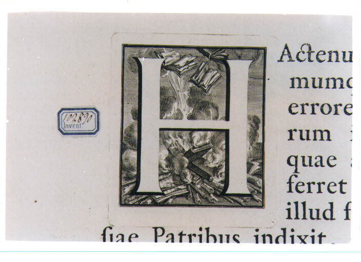 CAPOLETTERA H CON ROGO DI LIBRI (stampa) di Van Audenaerde Robert (sec. XVIII)